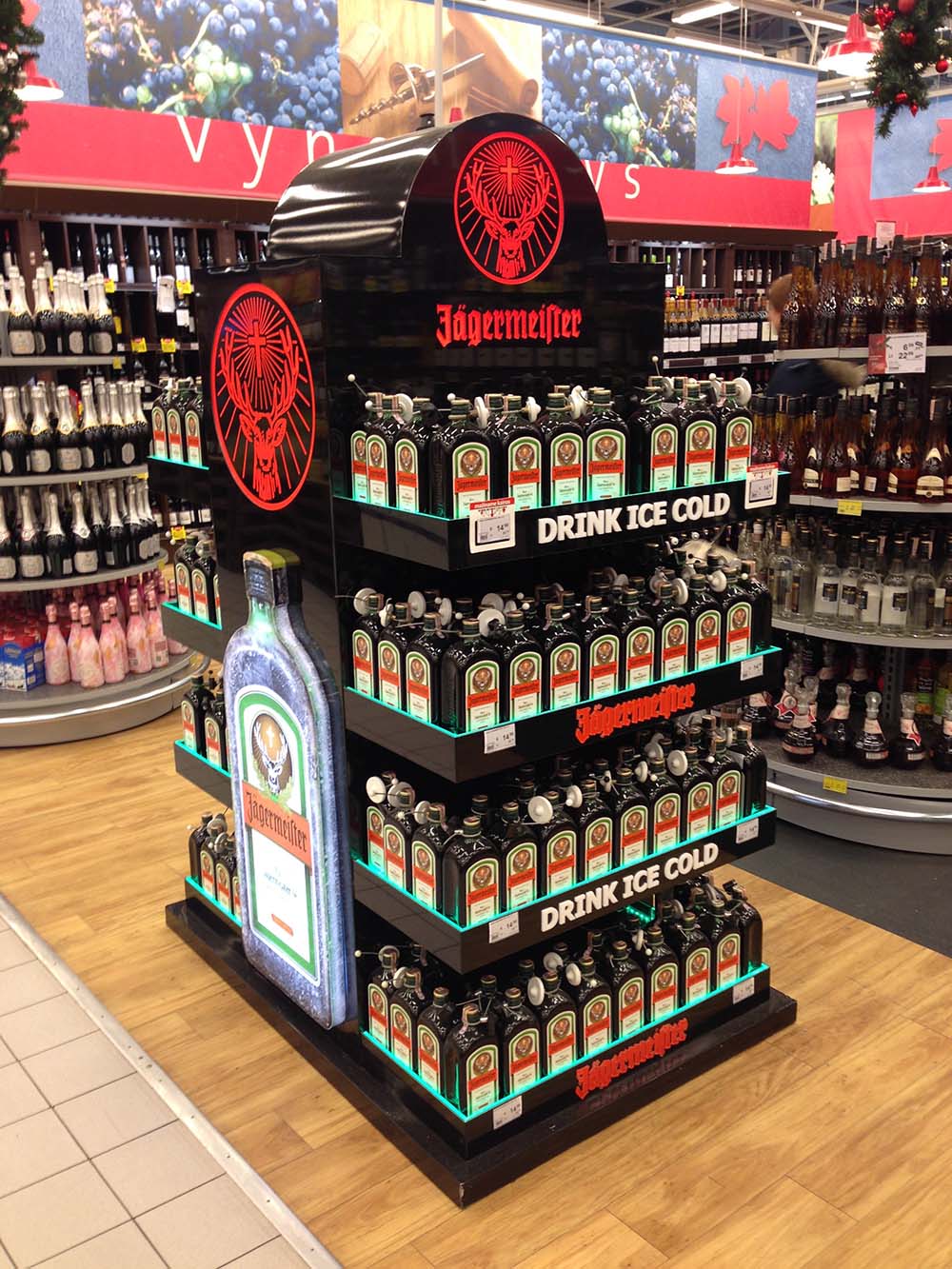 Индивидуальные стенды с товаром